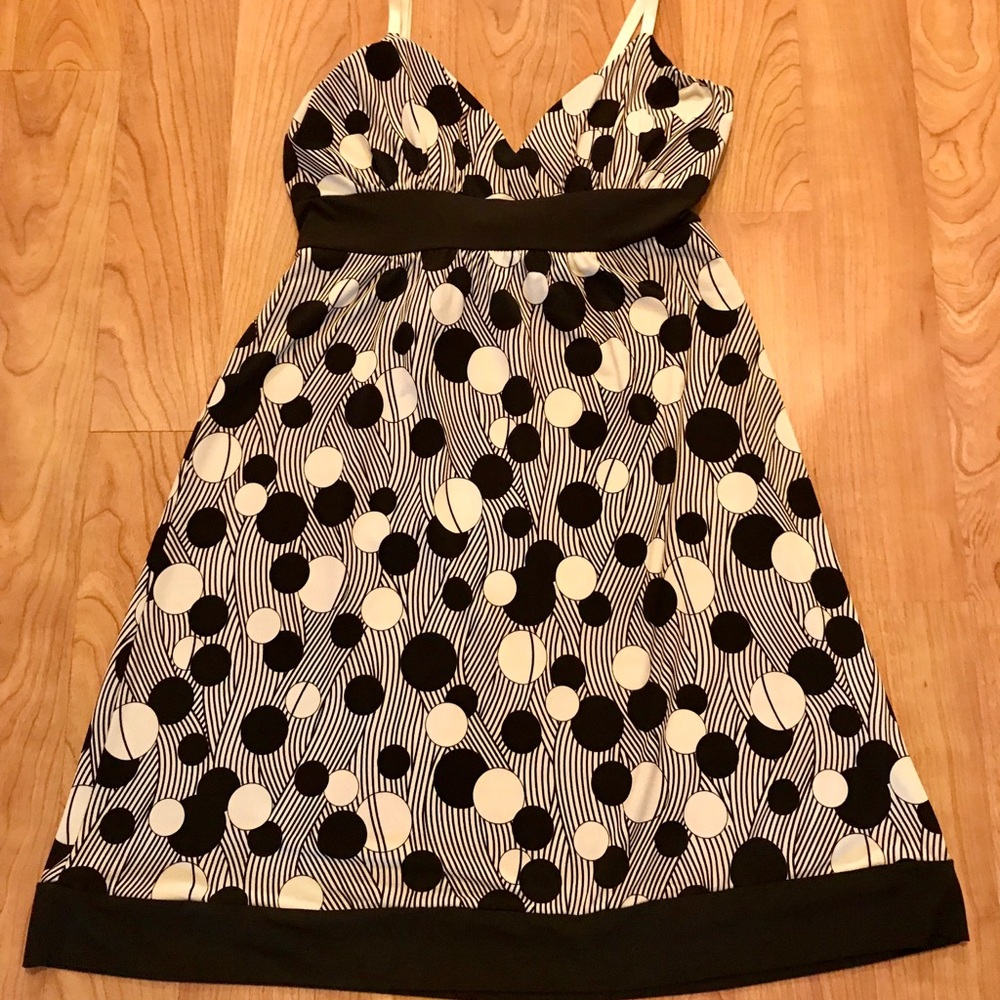 Above the knee dress, worn once